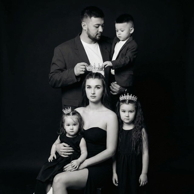 Семейная фотосессия ЧБ